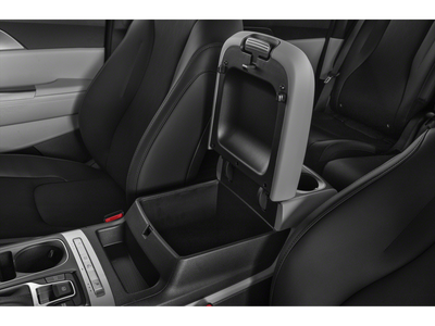 2022 Kia Carnival LX