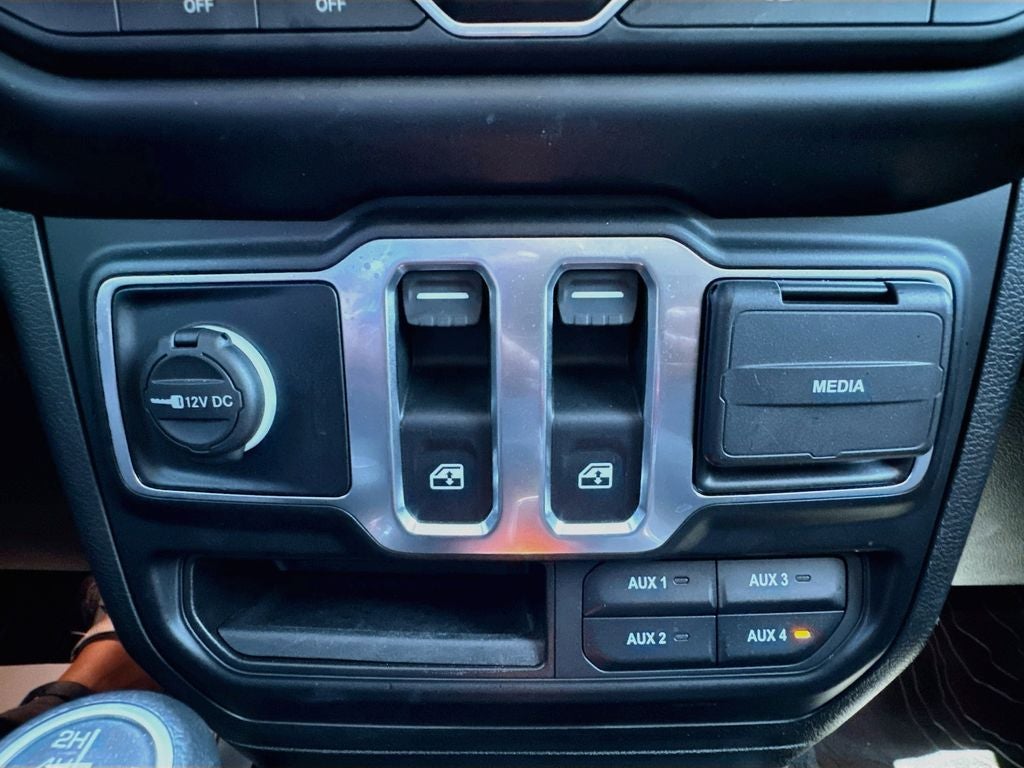 2022 Jeep Wrangler Sport S
