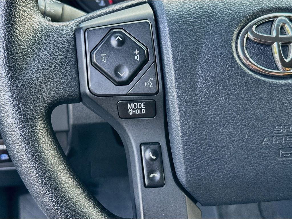 2017 Toyota Tacoma SR