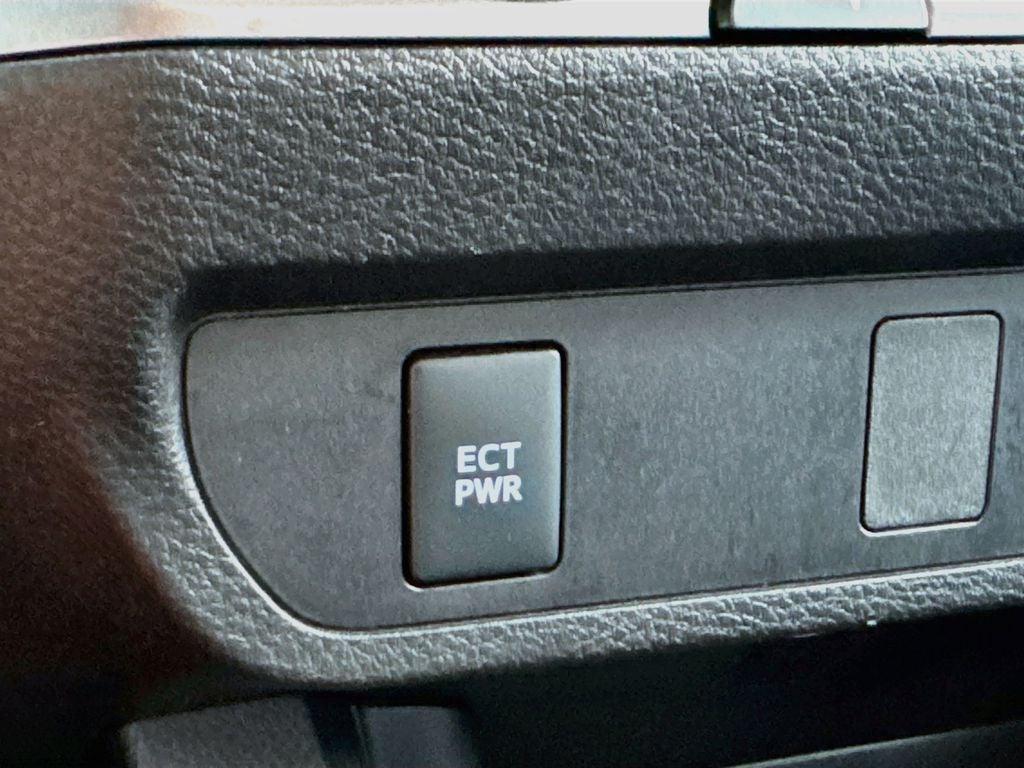 2017 Toyota Tacoma SR