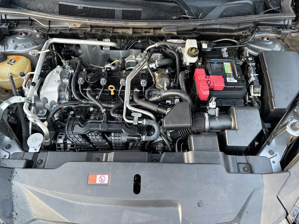 2023 Mitsubishi Outlander Base