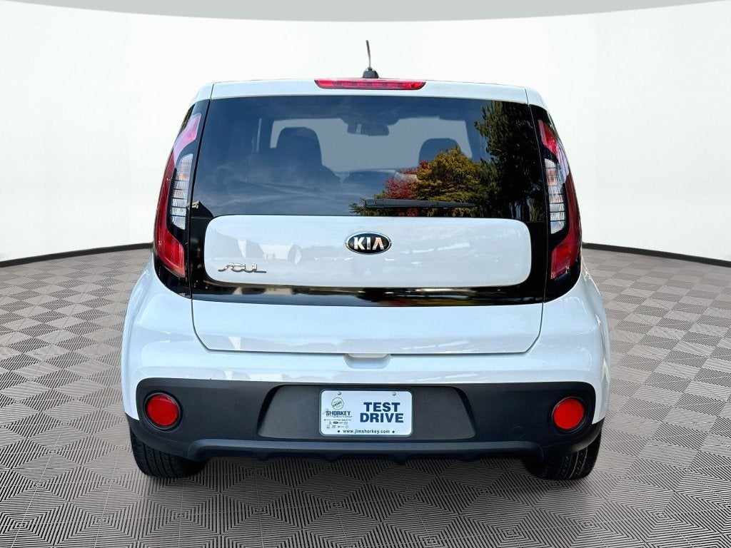 2017 Kia Soul Base