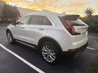 2023 Cadillac XT4 FWD Premium Luxury