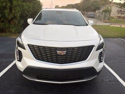2023 Cadillac XT4 FWD Premium Luxury