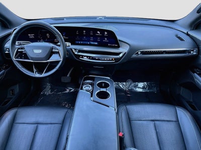 2024 Cadillac LYRIQ Luxury 1