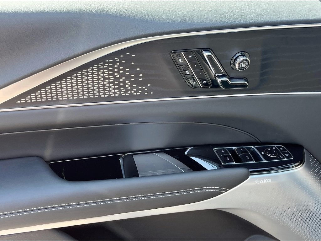 2026 Cadillac LYRIQ V-Series Premium