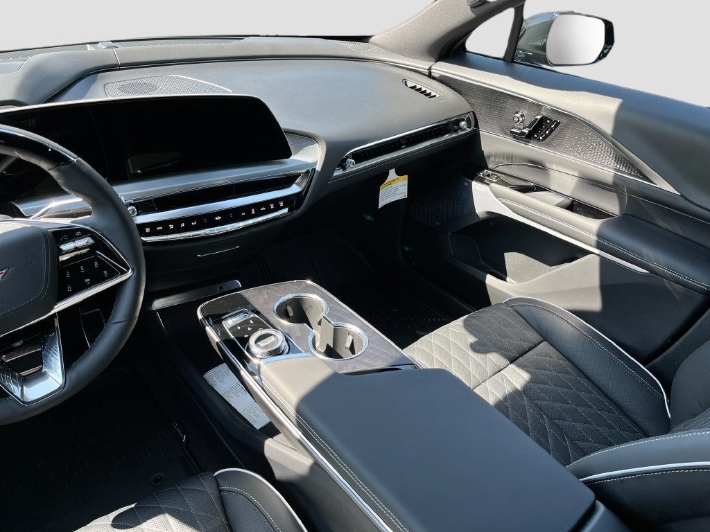 2026 Cadillac LYRIQ V-Series Premium