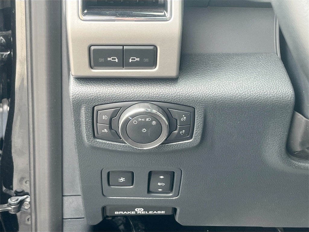 2022 Ford F-250SD Lariat Tremor Off-Road Package