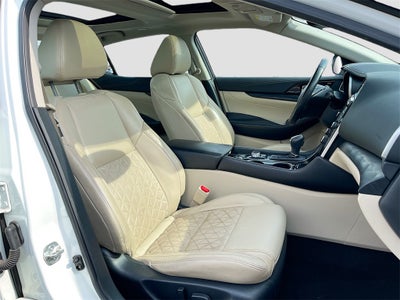 2020 Nissan Maxima Platinum