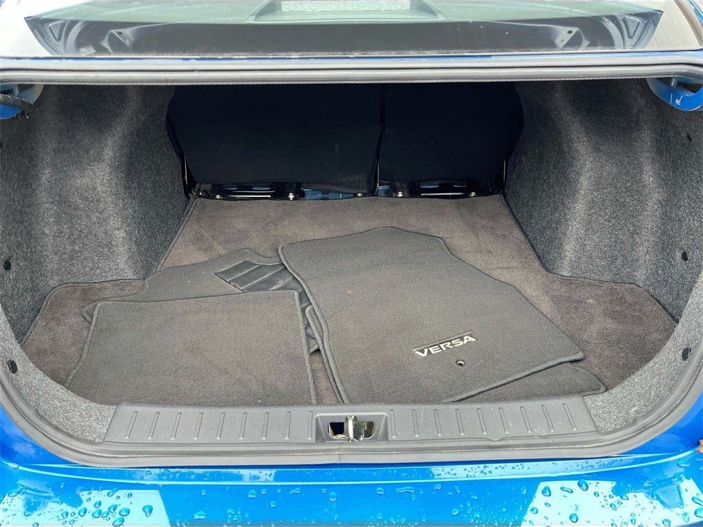 2023 Nissan Versa 1.6 SV