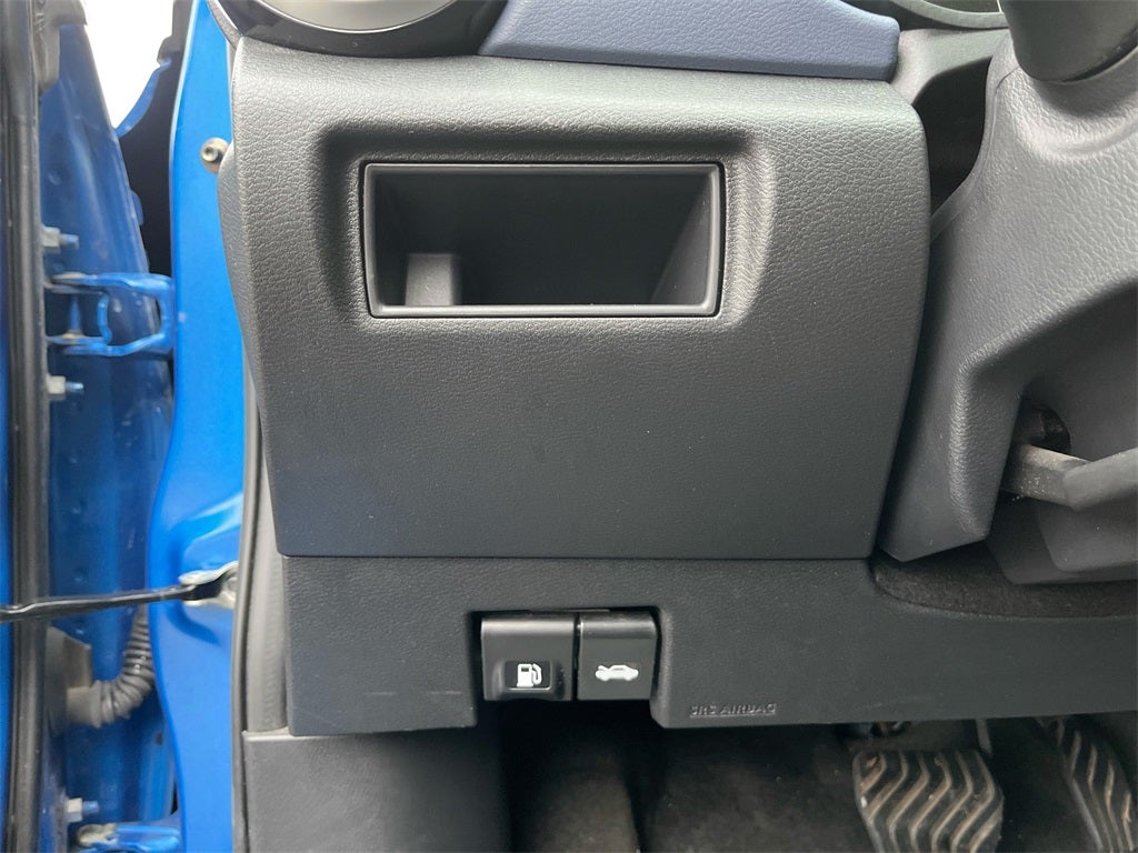 2023 Nissan Versa 1.6 SV