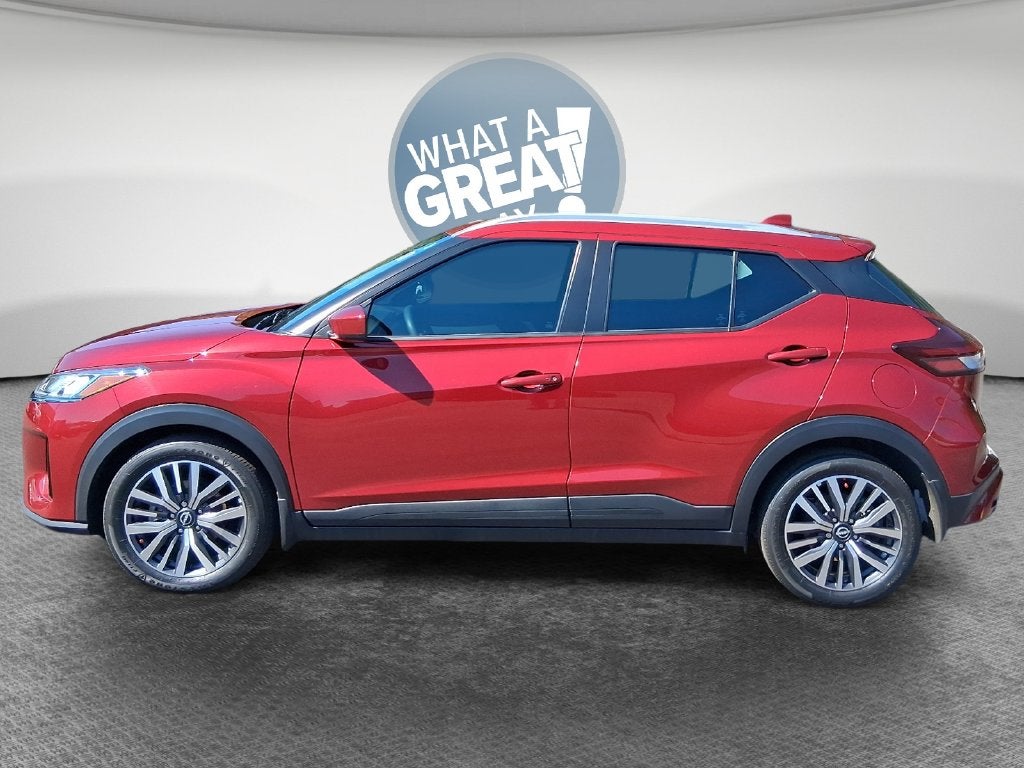2022 Nissan Kicks SV