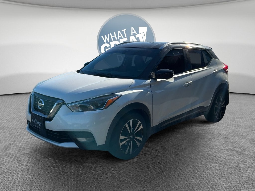 2020 Nissan Kicks SR