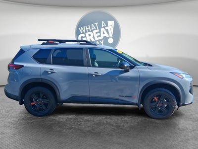 2025 Nissan Rogue Rock Creek