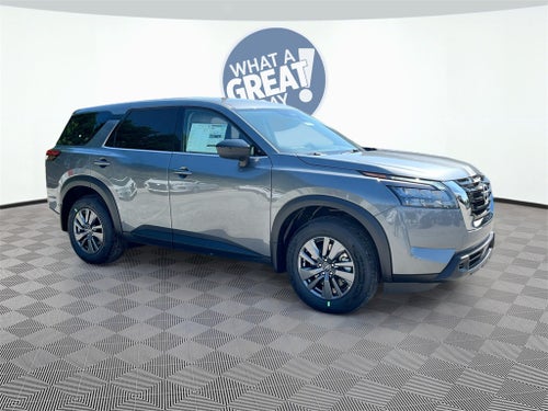 2025 Nissan Pathfinder S