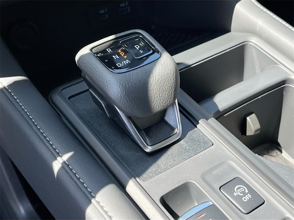 2025 Nissan Pathfinder S