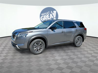2025 Nissan Pathfinder S