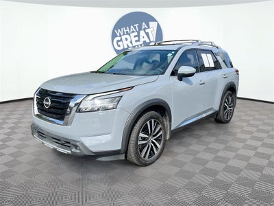 2023 Nissan Pathfinder Platinum