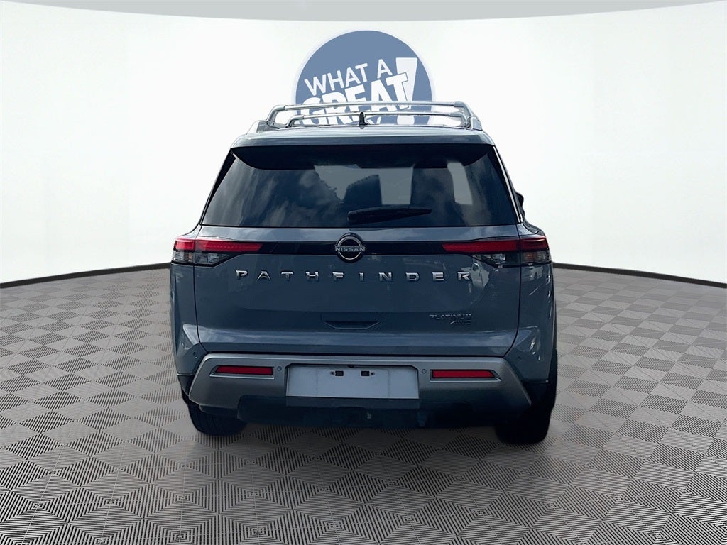 2023 Nissan Pathfinder Platinum