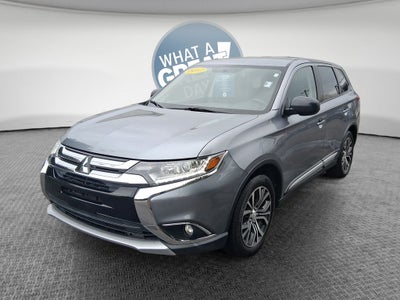 2017 Mitsubishi Outlander ES