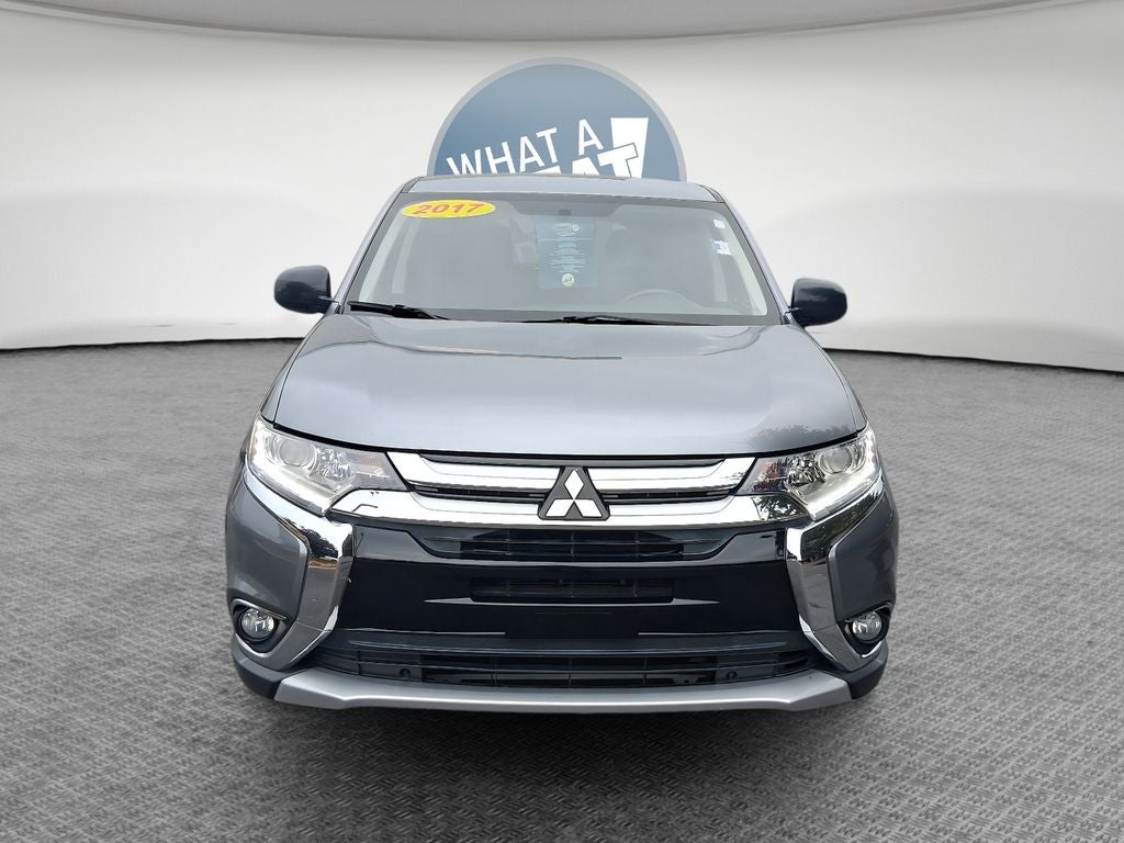 2017 Mitsubishi Outlander ES