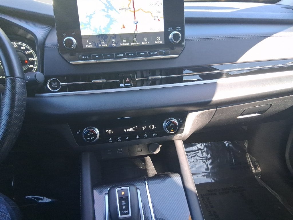 2024 Mitsubishi Outlander Base