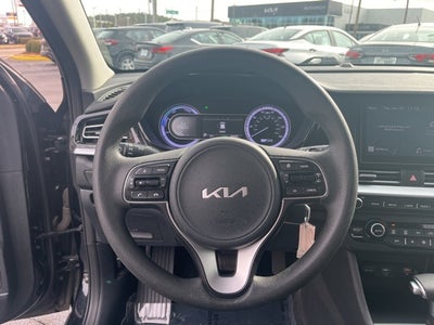 2022 Kia Niro LX
