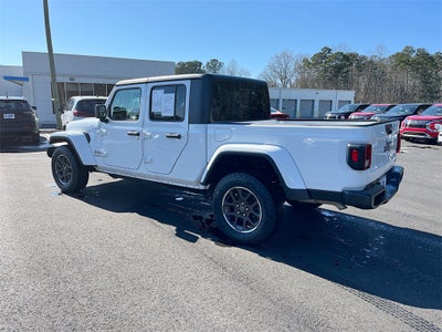 2023 Jeep Gladiator Overland
