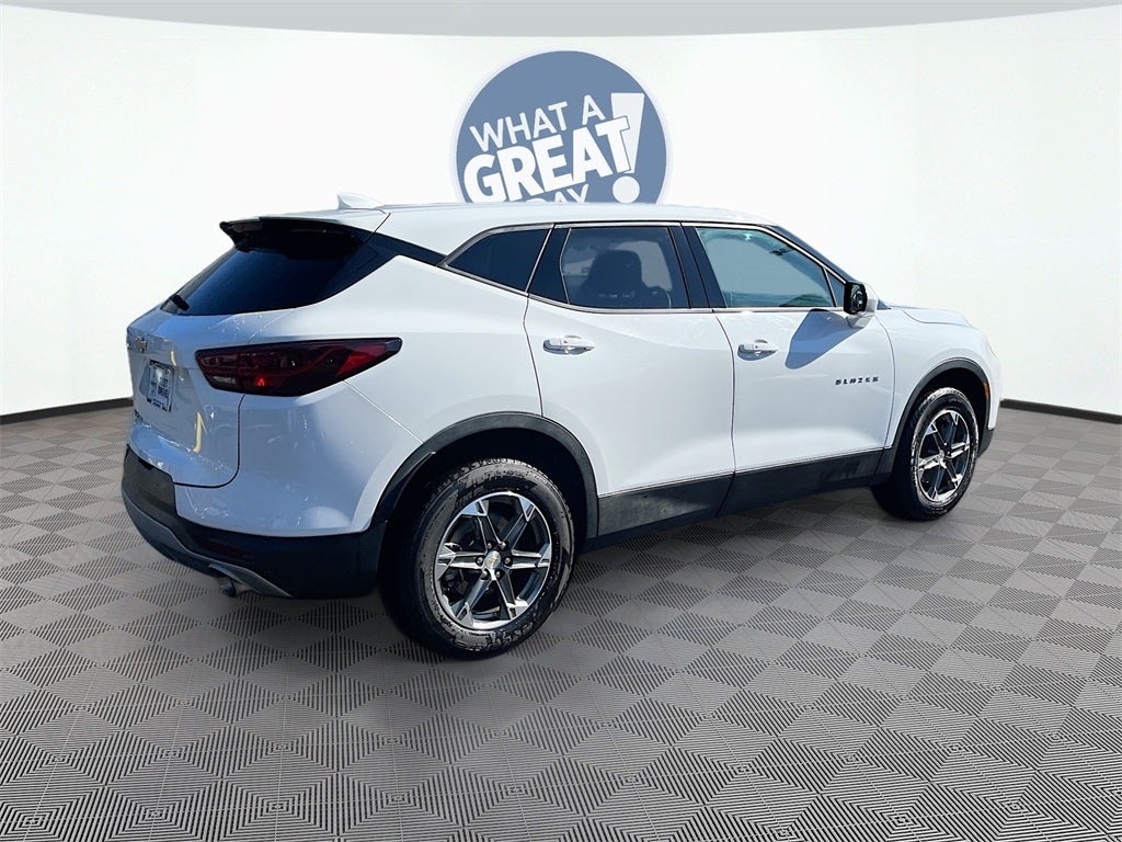 2025 Chevrolet Blazer LT