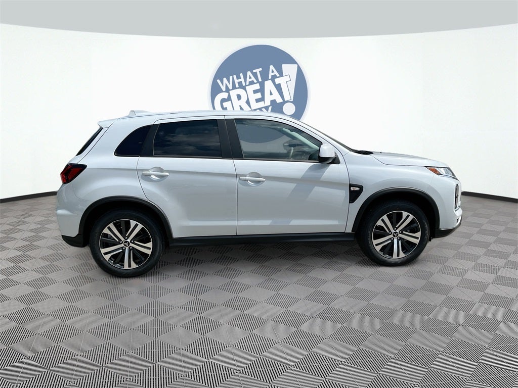 2025 Mitsubishi Outlander Sport 2.0 ES