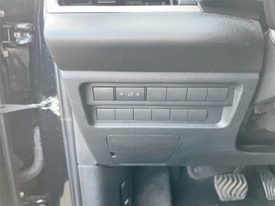 2024 Mitsubishi Outlander ES