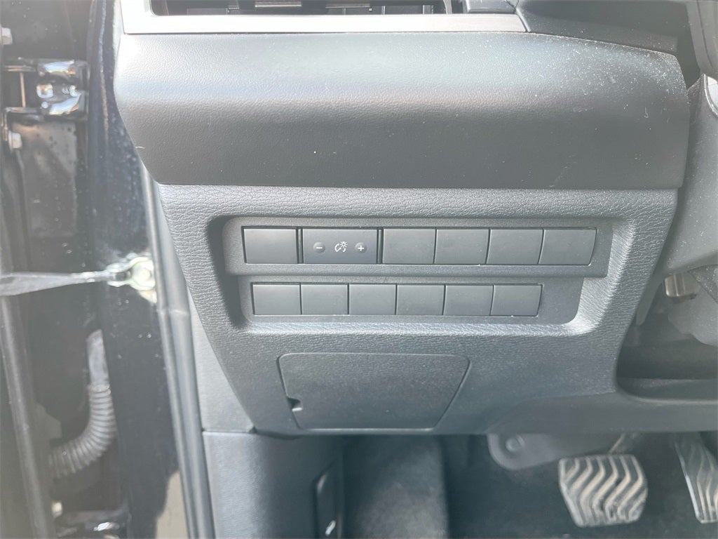 2024 Mitsubishi Outlander ES