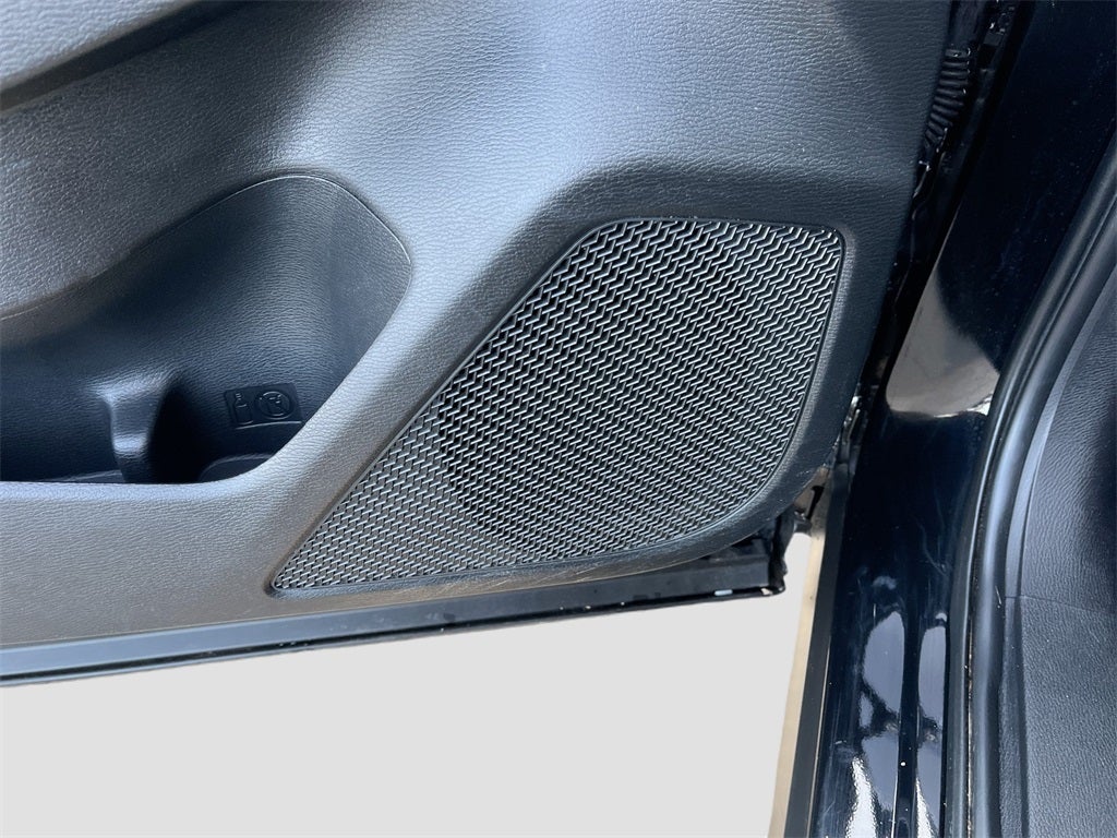 2024 Mitsubishi Outlander ES