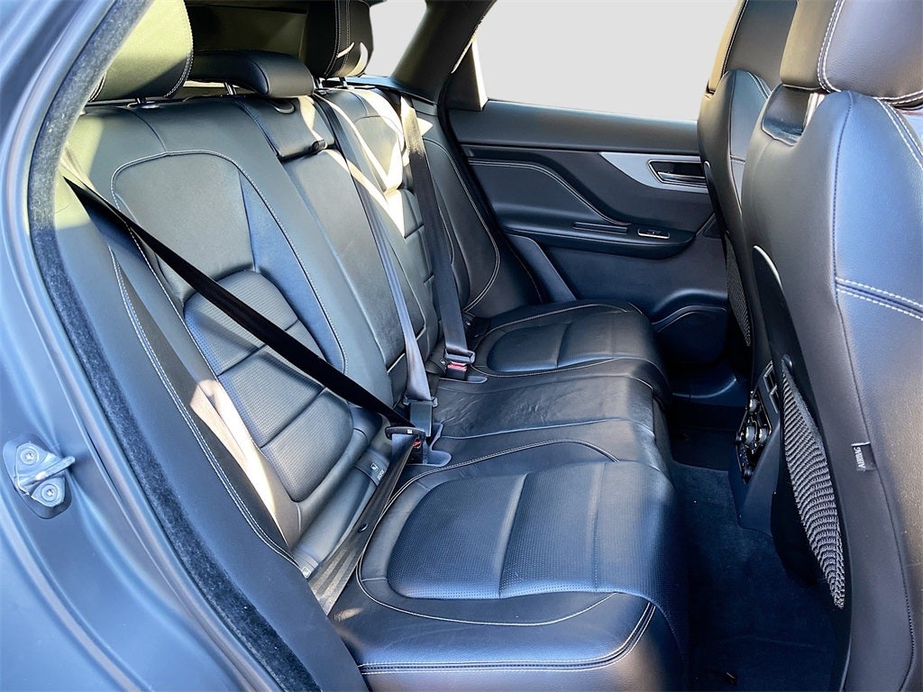 2019 Jaguar F-PACE S