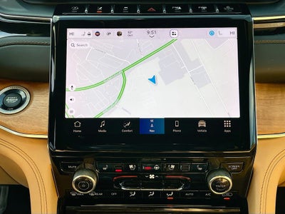 2022 Jeep Grand Cherokee Summit