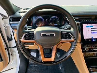 2022 Jeep Grand Cherokee Summit