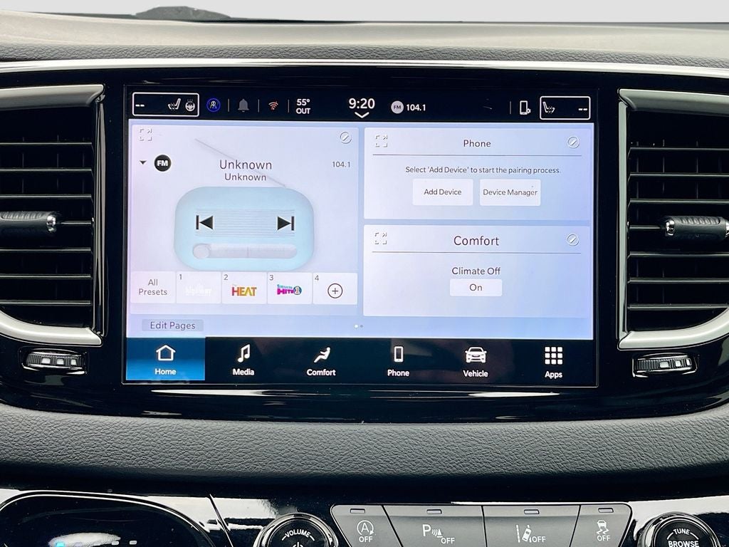 2025 Chrysler Pacifica Select