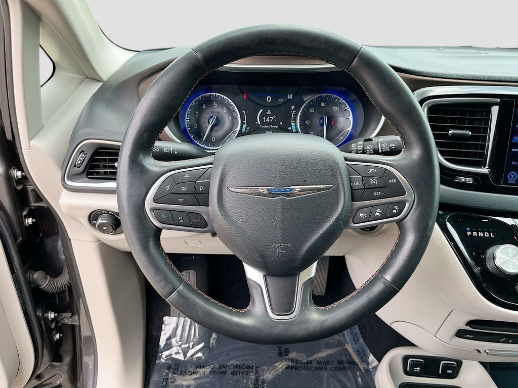 2017 Chrysler Pacifica Touring L Plus