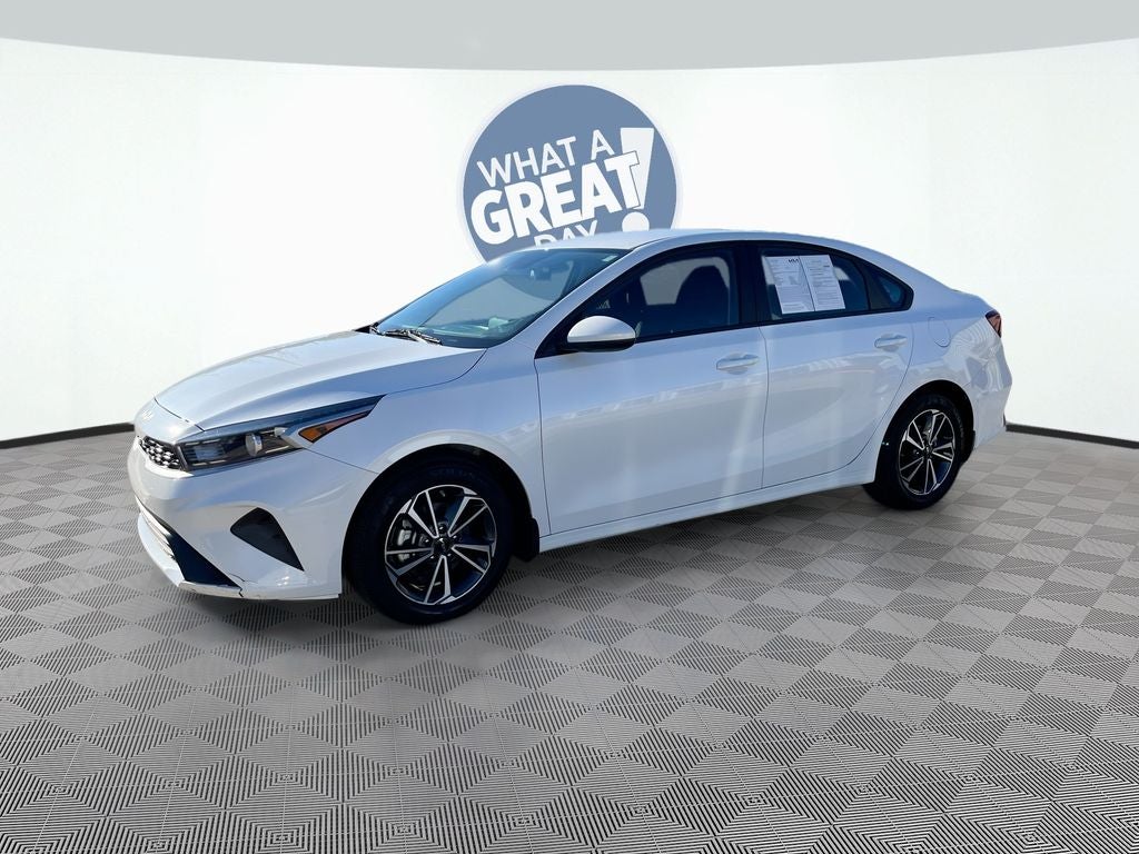 2023 Kia Forte LXS