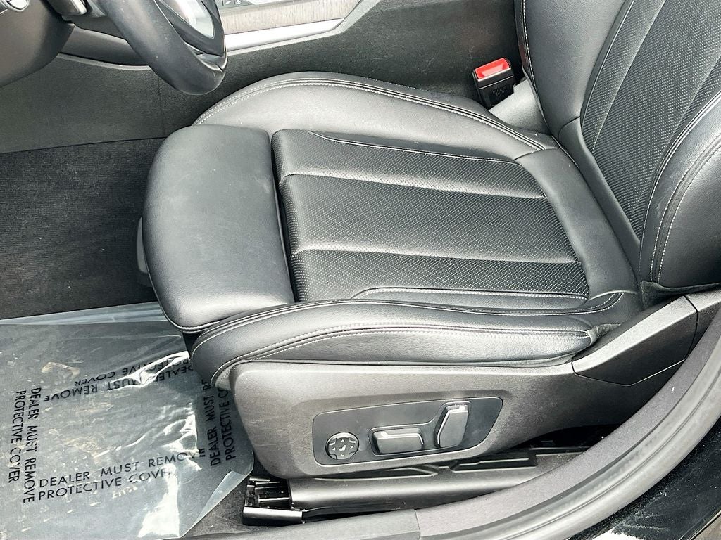 2024 BMW 3 Series 330i