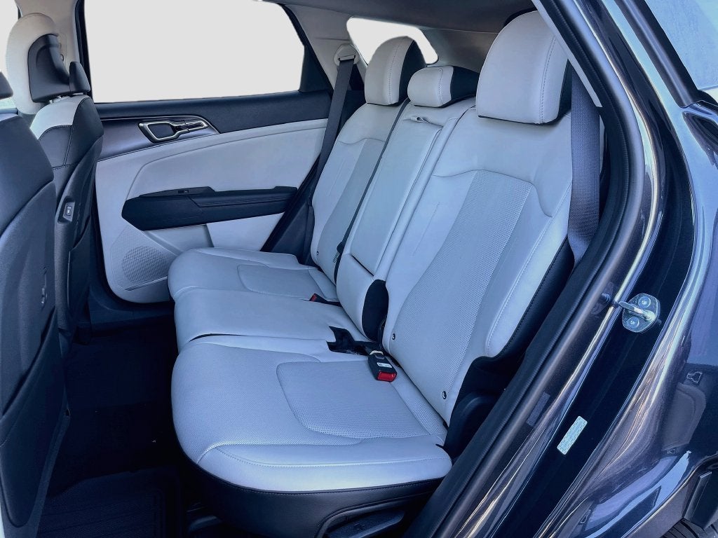 2027 Kia Sportage EX