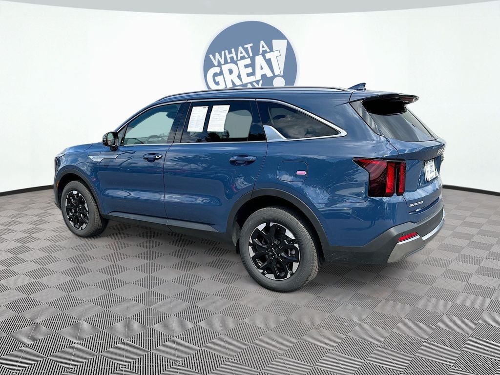 2025 Kia Sorento S