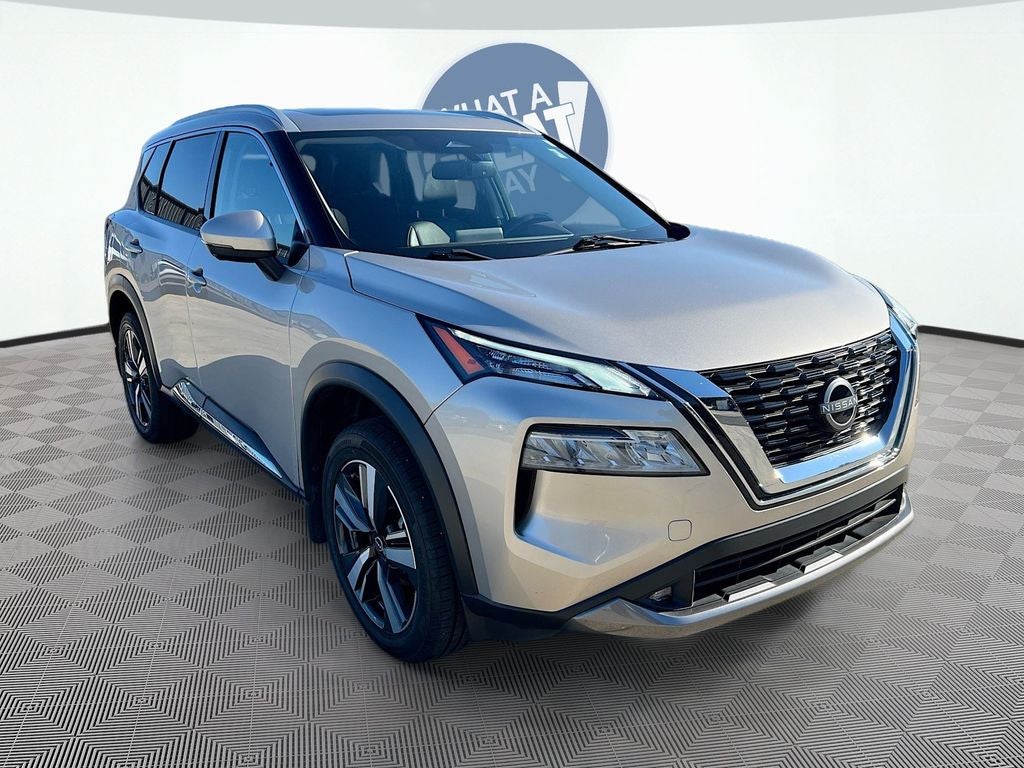 2022 Nissan Rogue SL