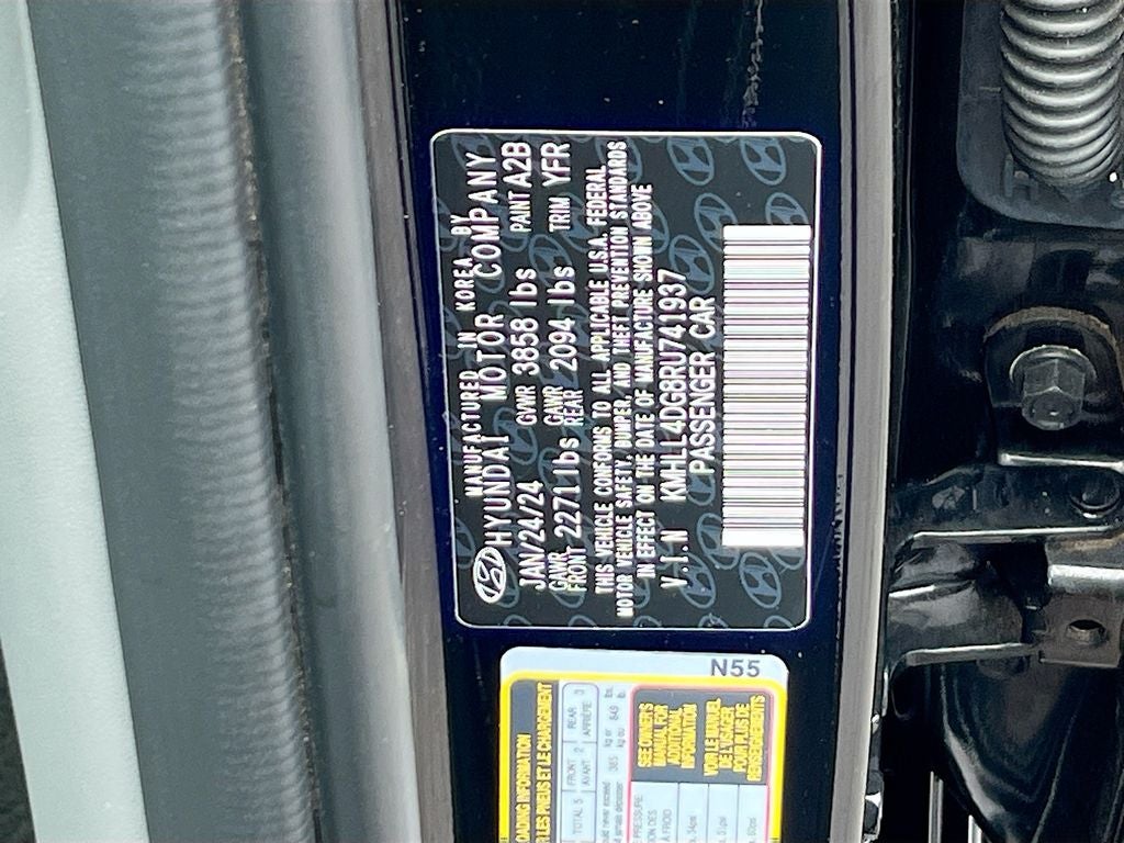 2024 Hyundai Elantra SE