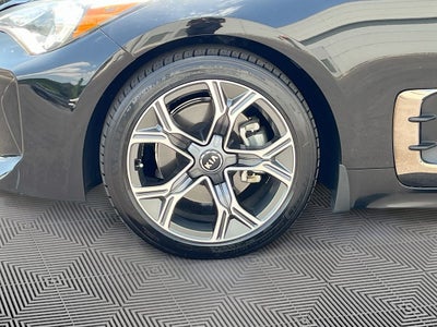 2021 Kia Stinger GT-Line