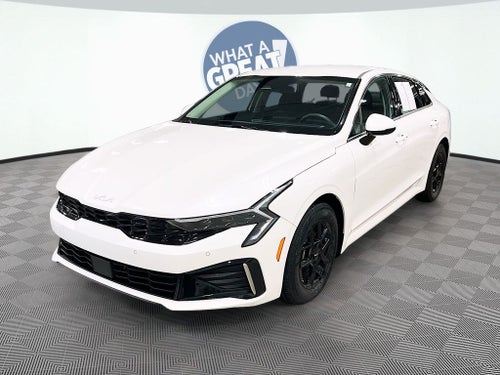 2025 Kia K5 LXS