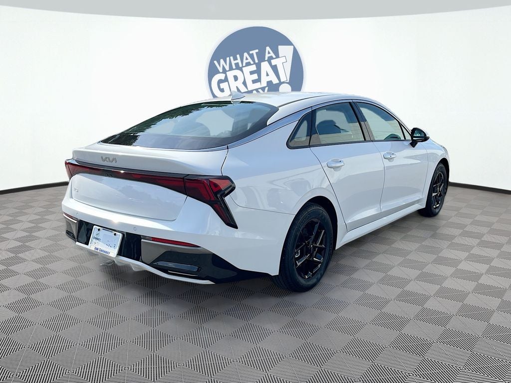 2025 Kia K5 LXS
