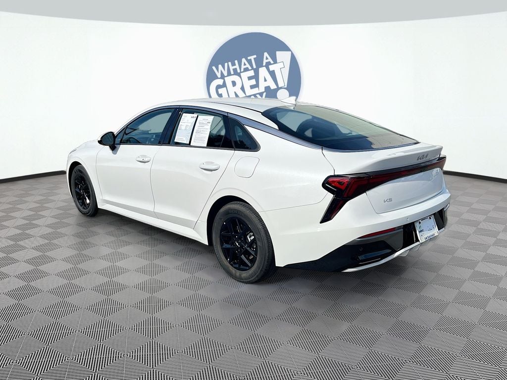 2025 Kia K5 LXS