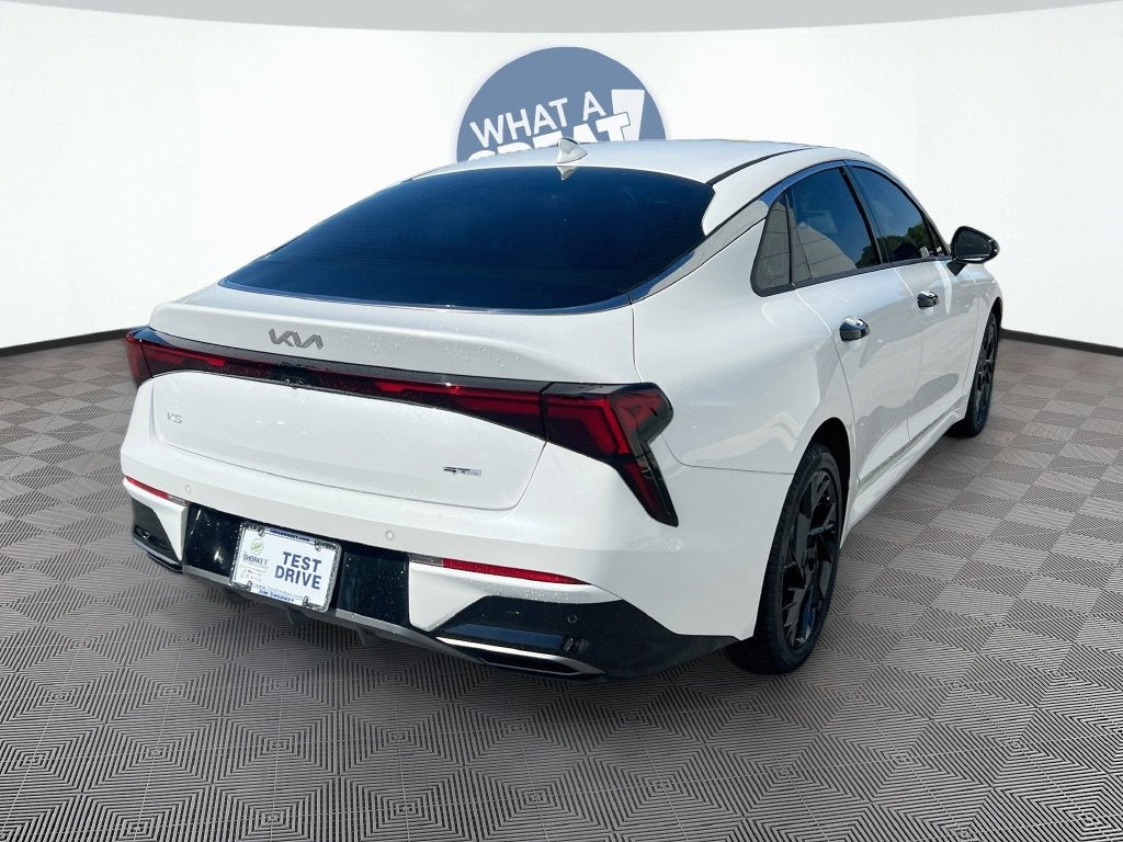 2025 Kia K5 GT-Line