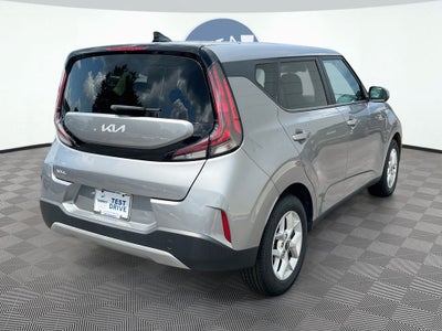 2024 Kia Soul LX